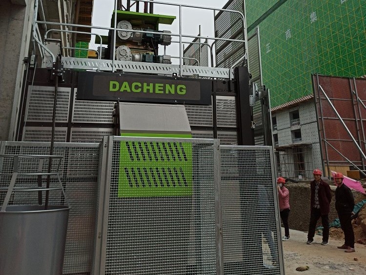 大誠(chéng)機(jī)械：施工升降機(jī)究竟都有哪些種類(lèi)呢？